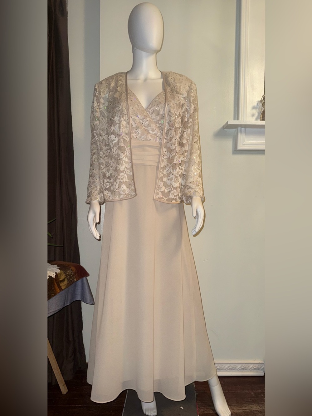 Elegant Champagne Lace-Overlay Maxi Dress with Jacket